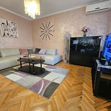 Slavija Apartment Белград Екстериор снимка